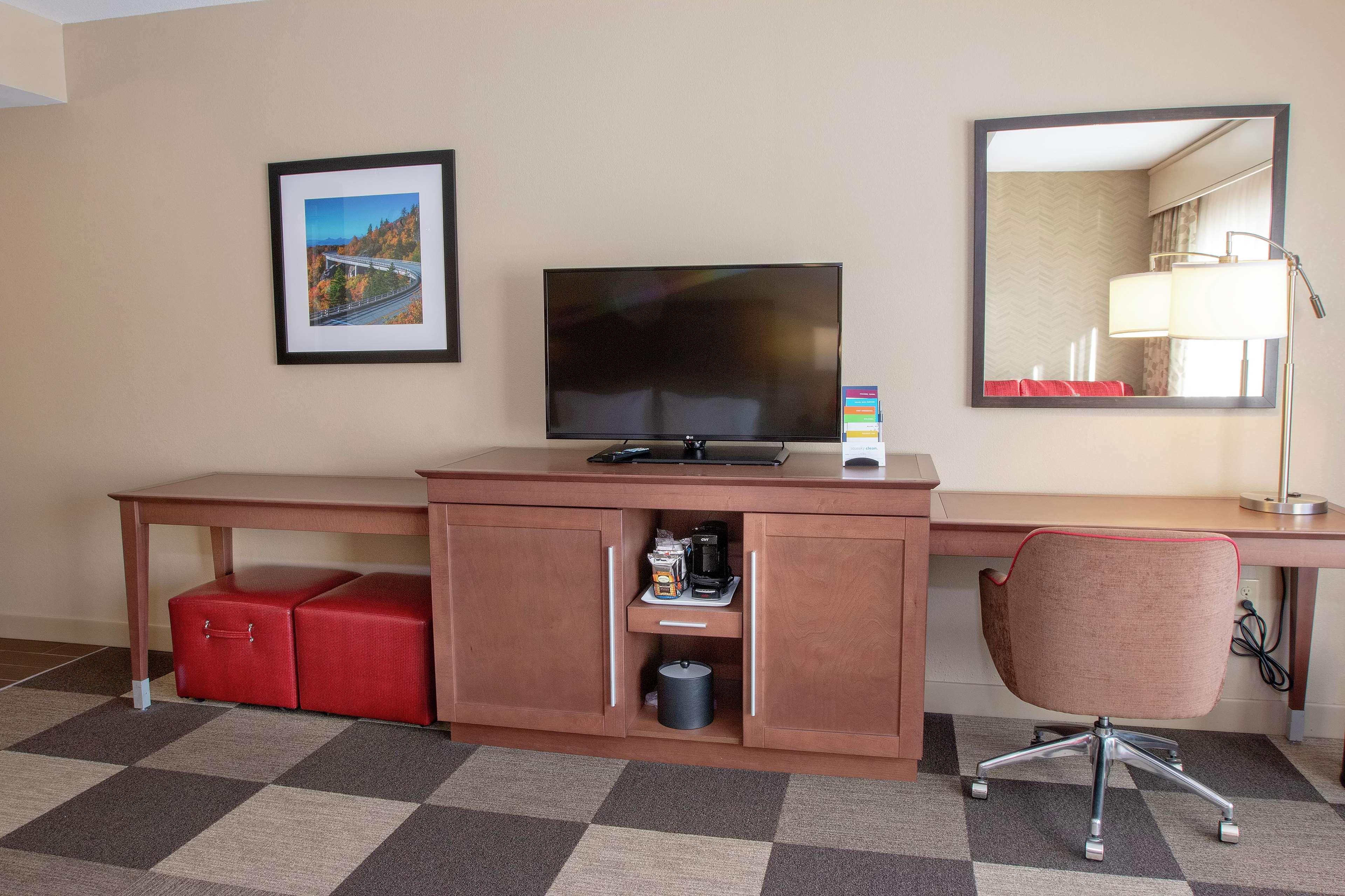 Hampton Inn & Suites Boone, Nc Екстер'єр фото